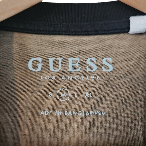 Guess Los Angeles camo short-sleeve Pull-over crew-neck tee-shirt - Picture 6 of 6